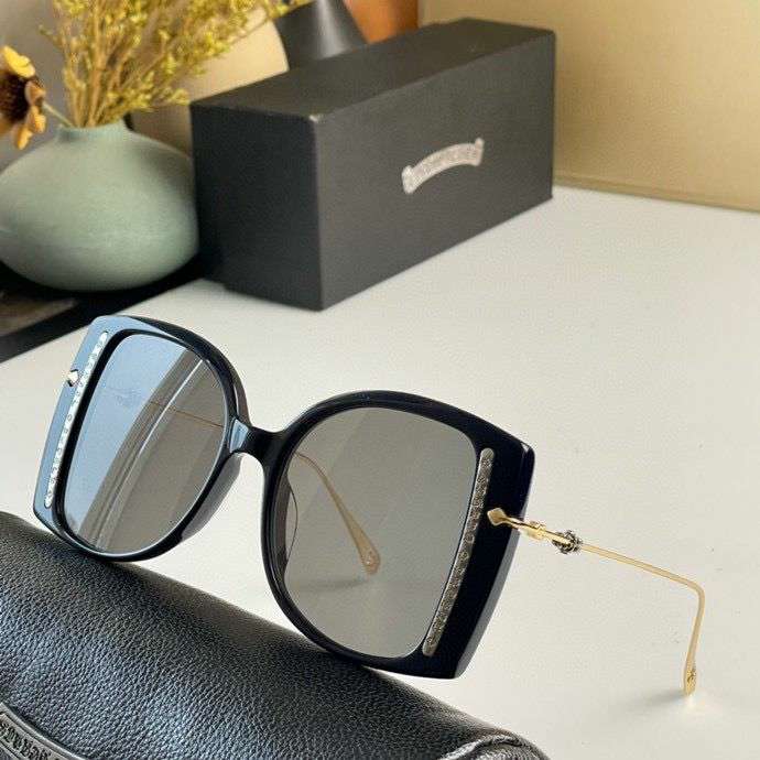 Picture of Chrome Hearts Sunglasses _SKUfw46571374fw